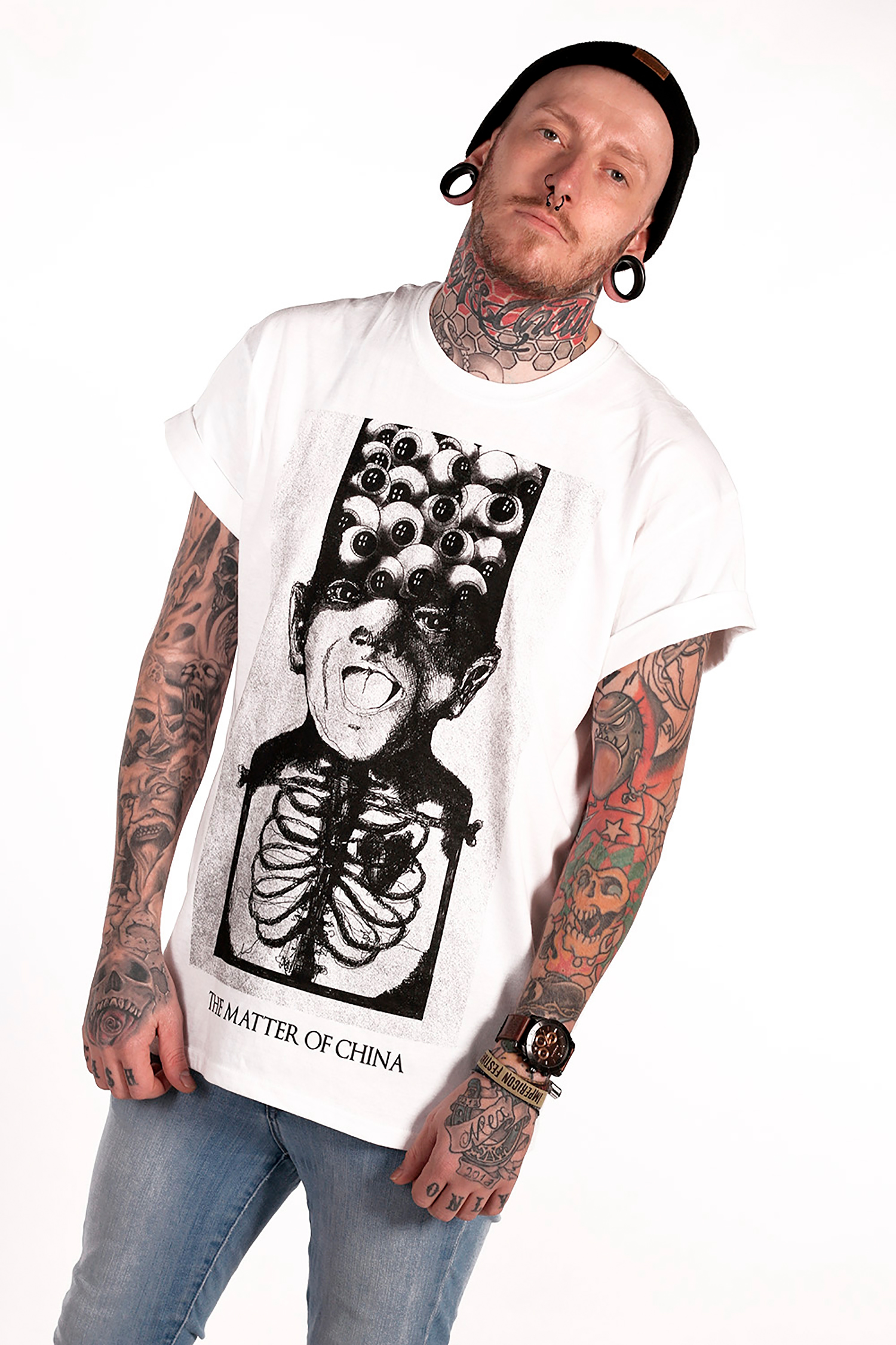 Justinvanwickeren_design_TMOC Merchandise_Shirt_front_Makellos